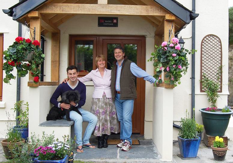 Sue, Jonah and Ben look forward to welcoming you to Basel Cottage